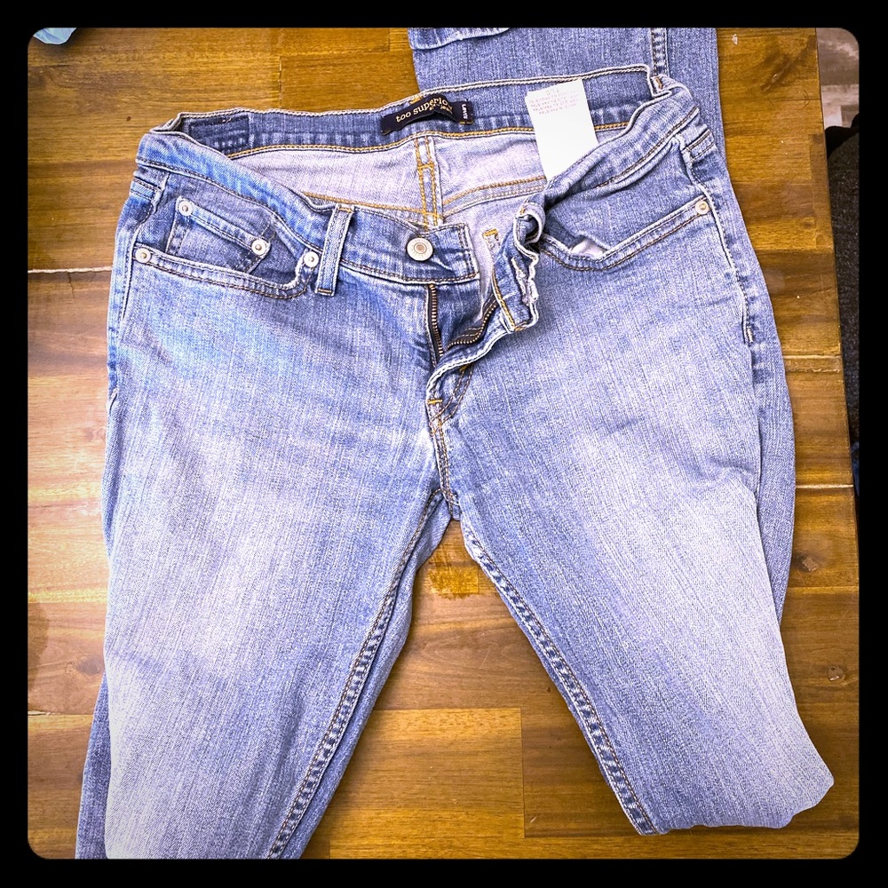 Jeans